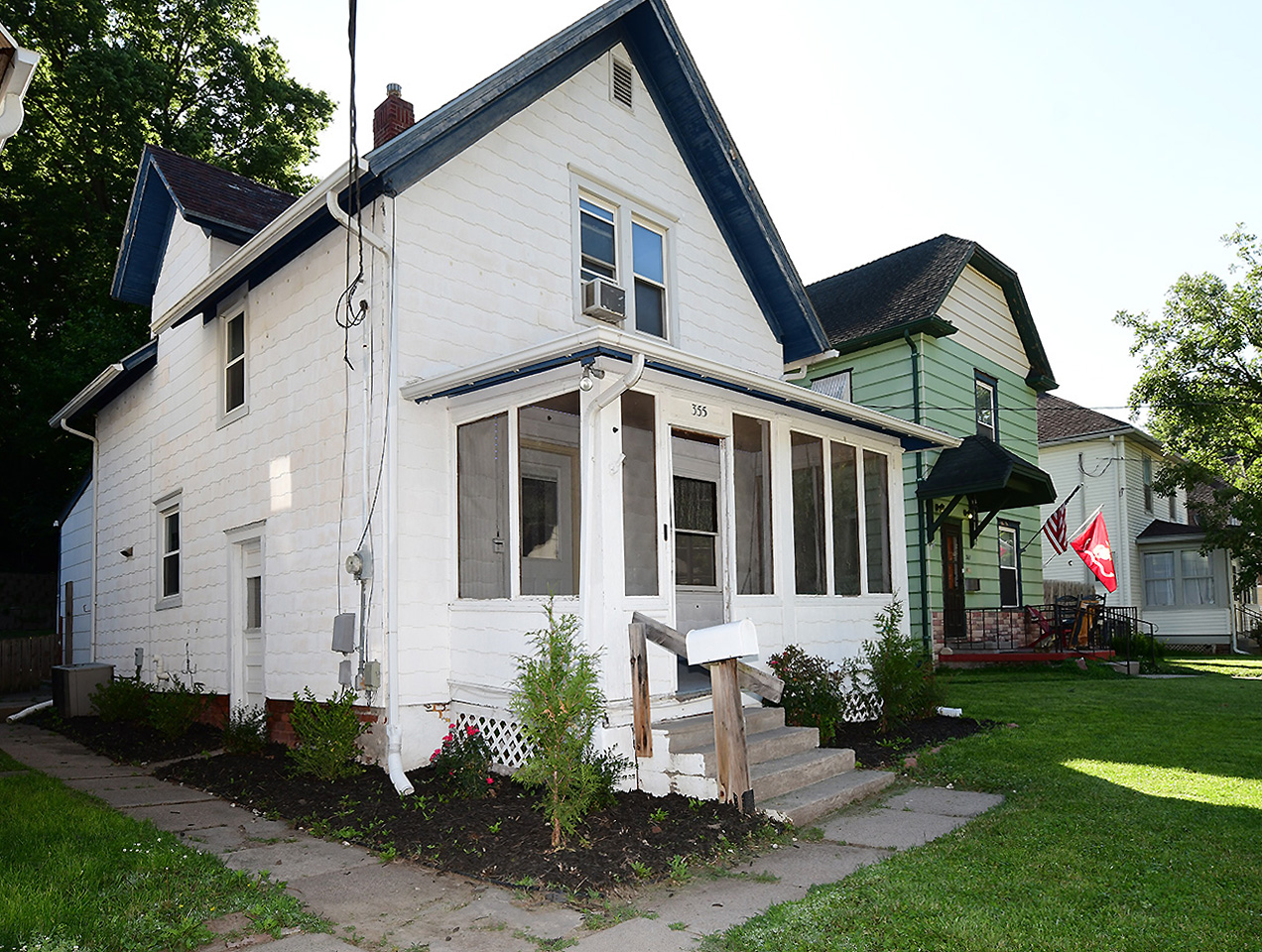 Property thumbnail image